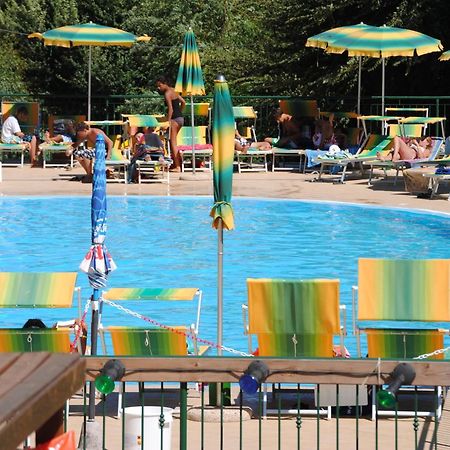 Camping Village Canapai Rio Marina Exterior foto