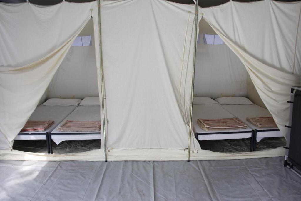 Camping Village Canapai Rio Marina Quarto foto