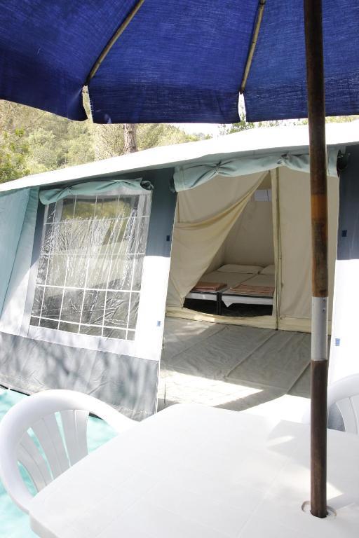 Camping Village Canapai Rio Marina Quarto foto