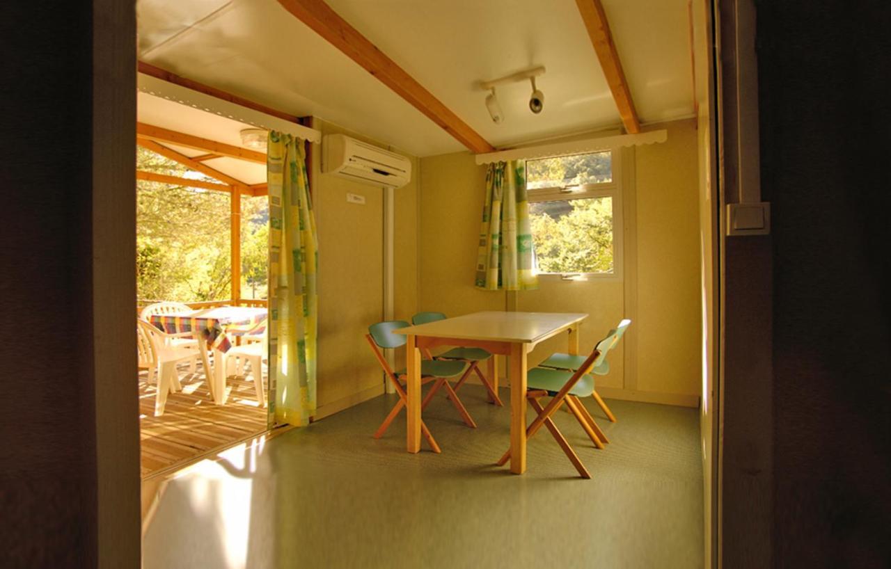 Camping Village Canapai Rio Marina Quarto foto